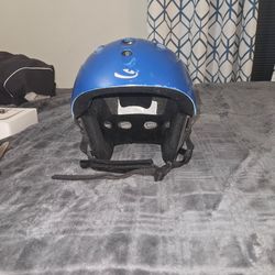 Giro SST Ski / Snowboard Helmet with Ear Protection – Size M (55.5-57cm)