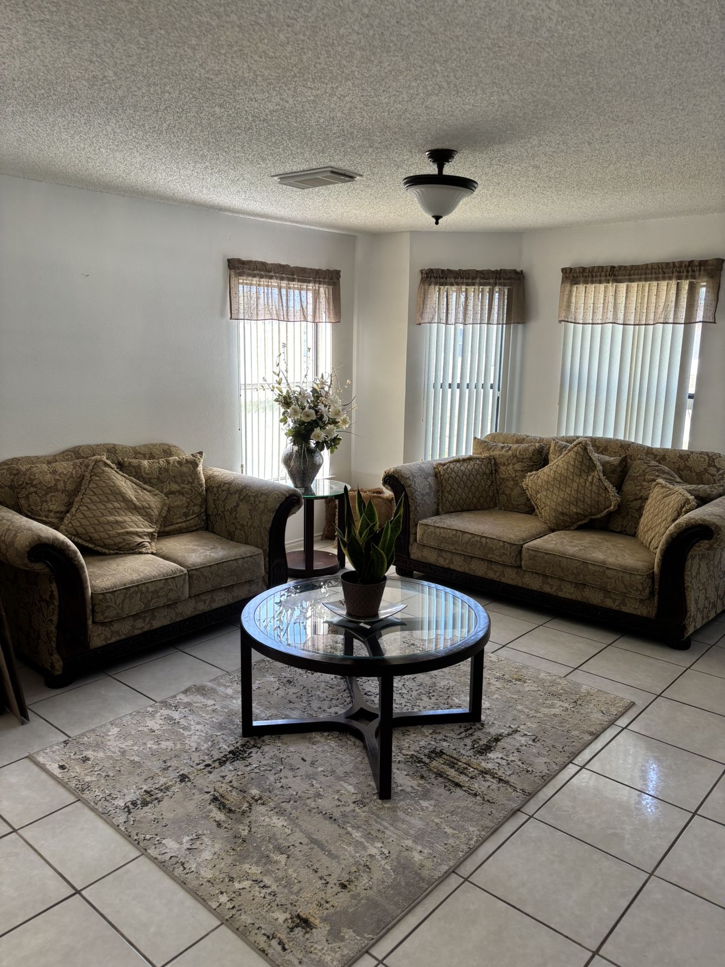 Sofa Set