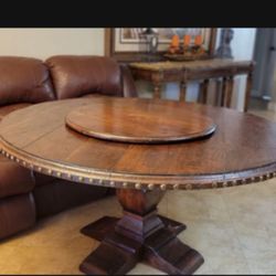 Dinni g Table Solid Wood High End With Nail Trim