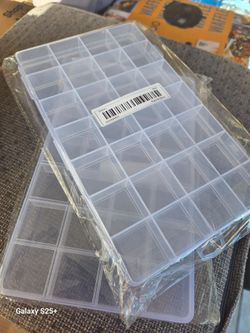2 plastic ring collection storage