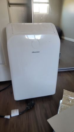Hisense 6500 btu air conditioner with window vent.