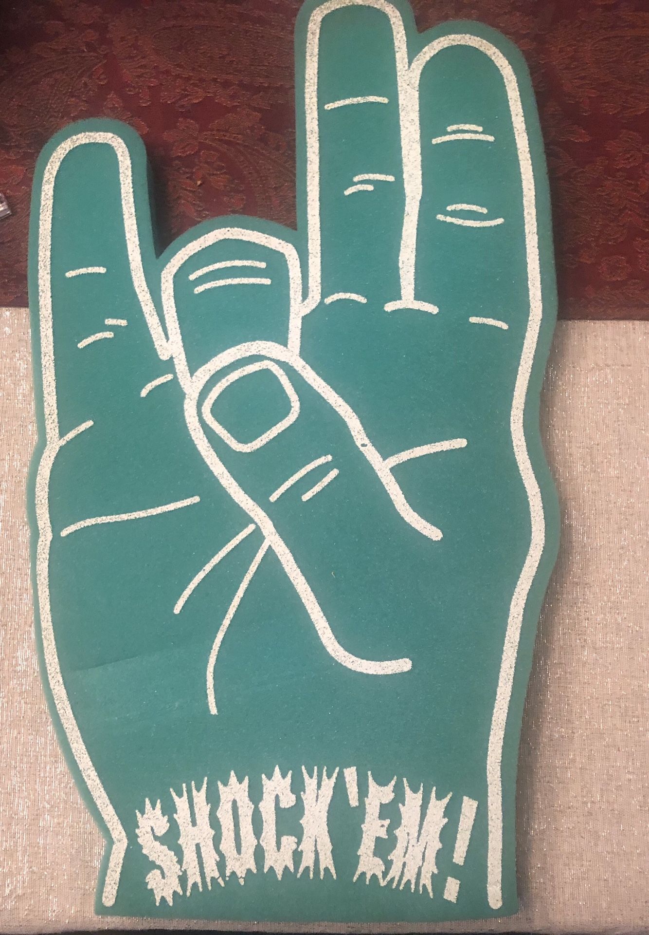 Foam Hand for Sporting Events Shock ‘Em Novelty Shocker