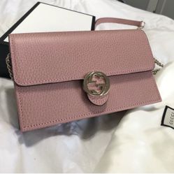 Gucci Wallet On Chain 