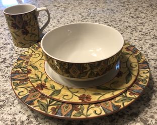 Full 12 Setting (plus) Doulton Everyday Fine China - Cinnabar Pattern