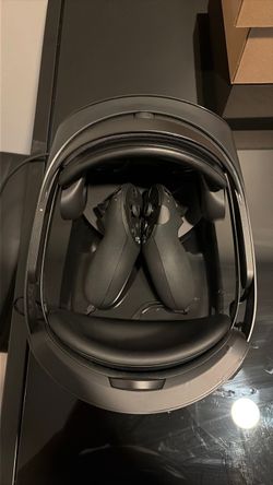 Oculus Meta Quest Pro