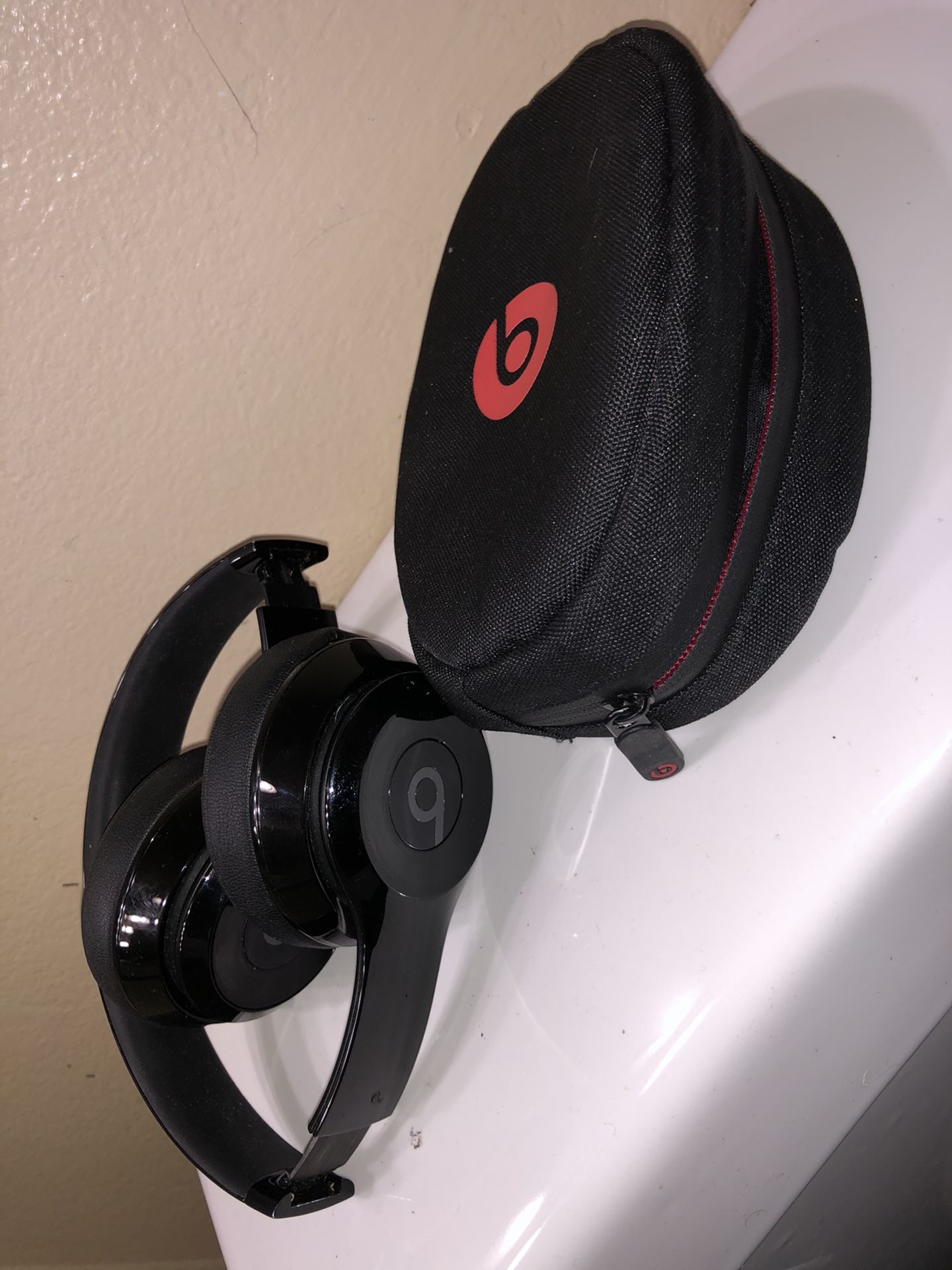 Beats by Dre wireless,All Products : American Fashion Style Bags On Sale