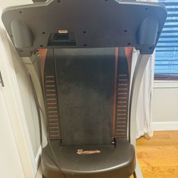 Treadmill 