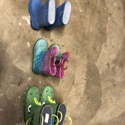 Raining Boots  Size 11-12