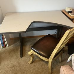 Desk With Chair