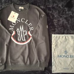 Black Longsleeve 