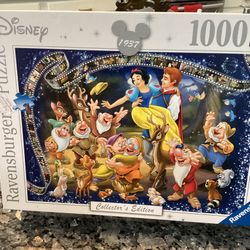 Disney Christmas Snow White Puzzle