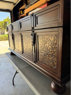 Coffee table treasure chest $140obo