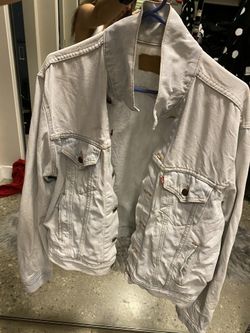 Levi’s denim jacket