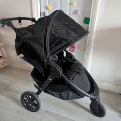 Stroller / Britax B-Free Stroller Plus Bassinet Attachment 