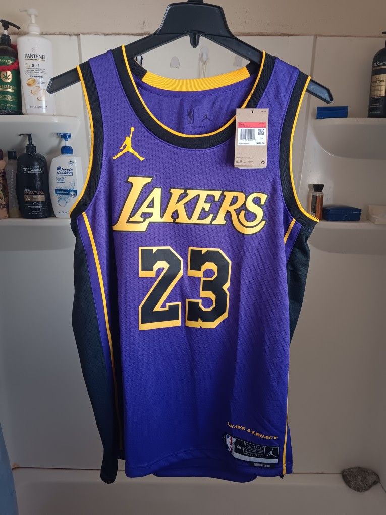 LAKERS JERSEY