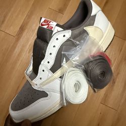 Travis Scott Reverse Mocha Size 11 Brand New 