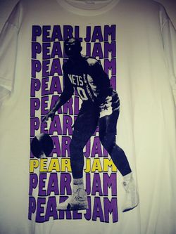 Vintage rare 90s Pearl Jam Mookie Blaylock T-shirt size large for