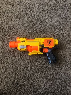 Nerf gun - N strike Barricade RV-10