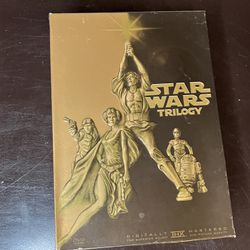Star Wars Trilogy (IV, V, VI, Bonus Material) DVD Set