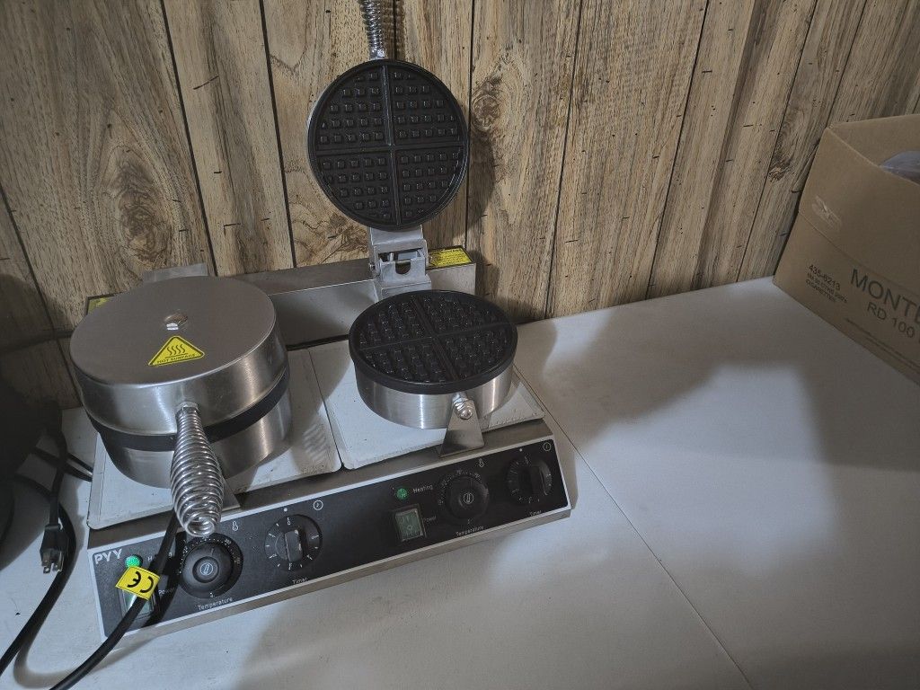 Waffle Machine 