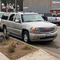 2005 GMC Yukon XL Parts