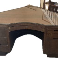 Fletcher Aviation Desk