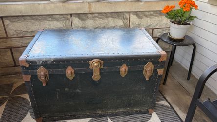 Antique National Vulcanized Fibre Co. Steamer Trunk / Coffee Table (c. 1920s-1930s)