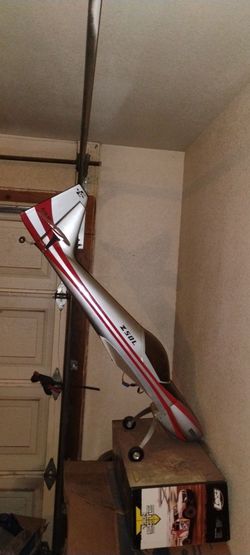 Zlin brushless RC airplane