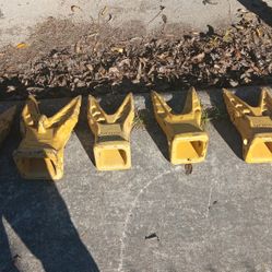 Excavator Teeth