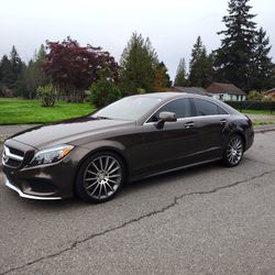 2015 CLS400 AMG  LOW MILES ///////