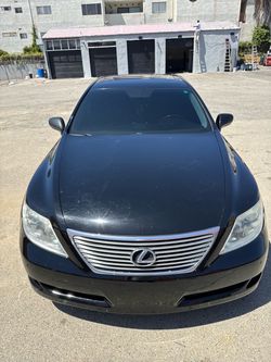 Lexus LS Sedan Black07
