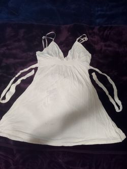 White short dress Small but very stretchy
