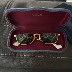 Gucci Sunglass Frames With Gucci Hologram Lens