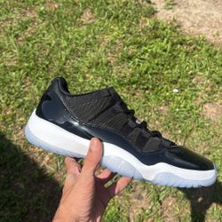 Jordan Retro 11 Space Jam Low Size 9 New No Box
