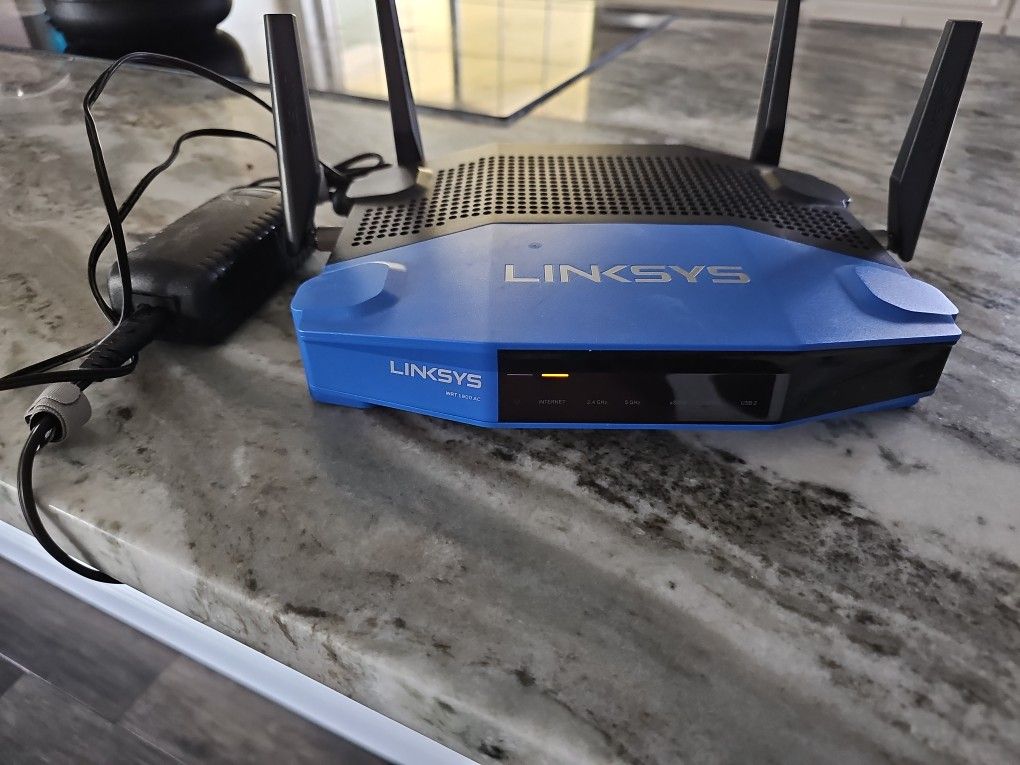 LINKSYS WRT1900AC Wireless Router