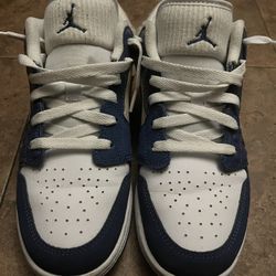 Jordan 1 Lows ‘messy room’