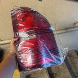 2007 Sliverado Tail Lights 