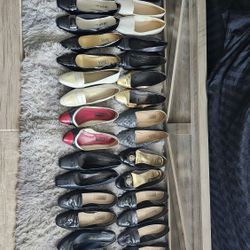 18 Pairs Of Vtg Flat Shoes 