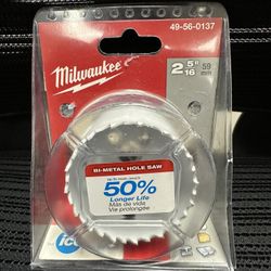 Milwaukee 2 5/16” Hole Dozer Bi-Metal Hole Saw