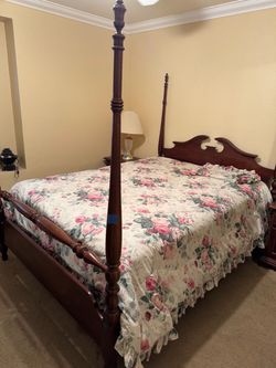 Thomasville Bedroom Set