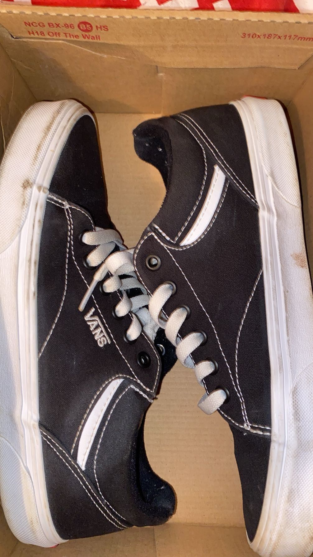 Vans 