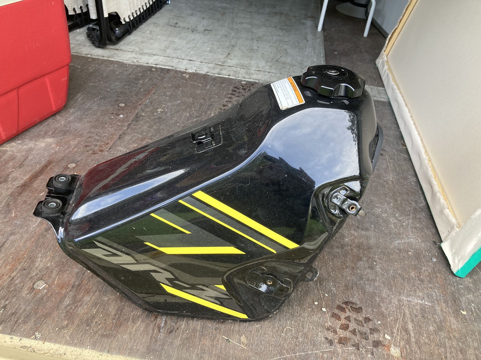 DRZ400SM Fuel Tank for Sale in Renton, WA OfferUp