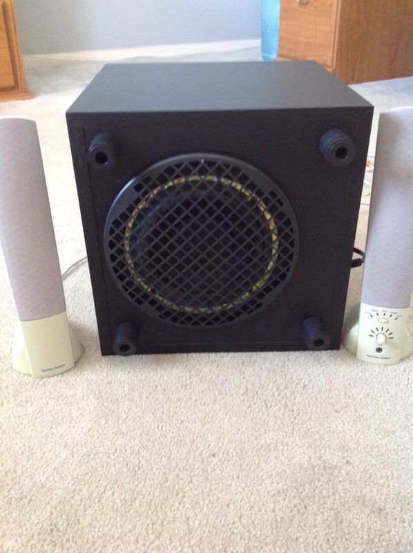 Harman Kardon Model HK595 Computer Speakers & Powered Subwoofer for