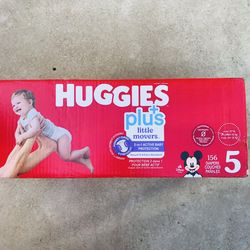 Huggies Little Movers Plus Size 5/156 Diapers 