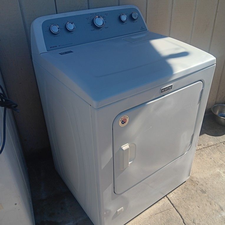 Secadora de gas marca Maytag