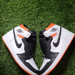 Jordan 1 Electro Orange Size 9.5 Men