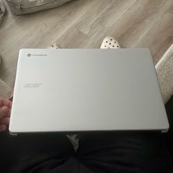 ACER Chromebook 