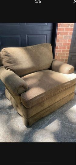 ARMCHAIR