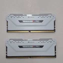 Corsair Vengeance RGB Pro 32GB (2x16GB) RAM DDR4 3200MHz CMW32GX4M2E3200C16W