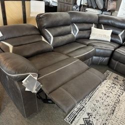 Kincord Huge Power Reclining Sectional Sofa /P